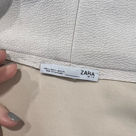 Zara Lightweight Textured Open Style Jacket with Pockets - Picture 8 of 13